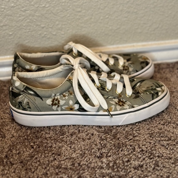 Ked’s Jump Kick Green Tropical Floral Lace Up Shoes - Never Worn - Picture 4 of 6